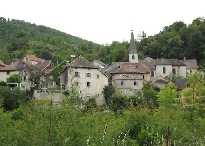 Gite La Petite Ecluse En Bord De Loue